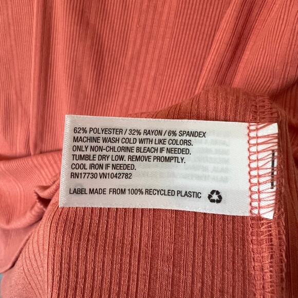 Isabel Maternity Coral Ribbed V Neck Ruched Womens Pregnancy T-Shirt Large - Picture 7 of 7